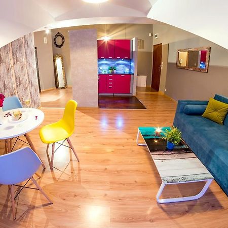 Style Apartment Next To Kazimierz And Old Town + Netflix Cracovia Esterno foto