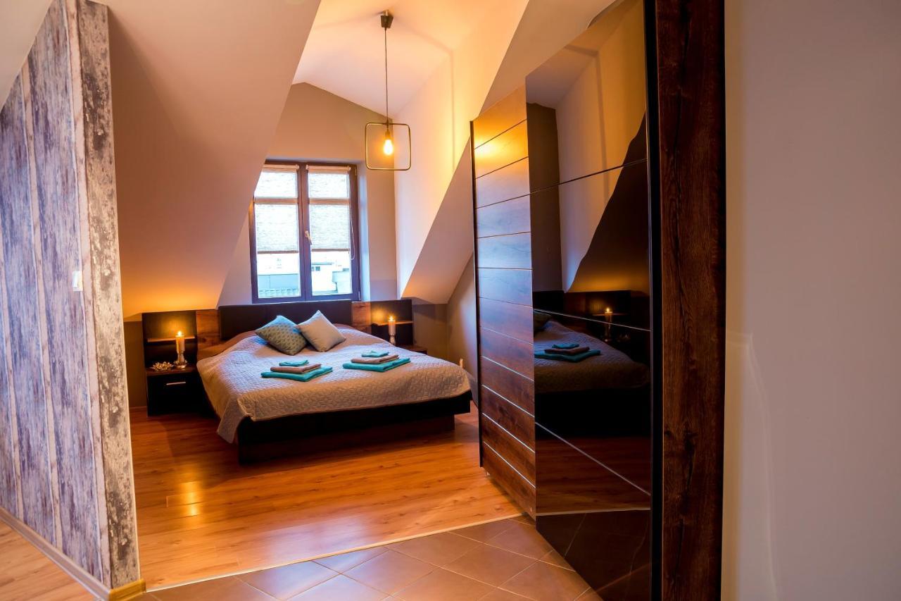 Style Apartment Next To Kazimierz And Old Town + Netflix Cracovia Esterno foto